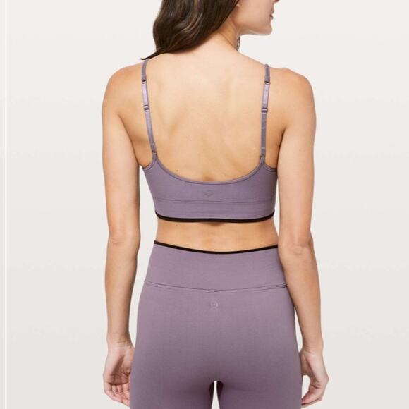 Lululemon Iconic Sweat Bra size Medium - Picture 5 of 13